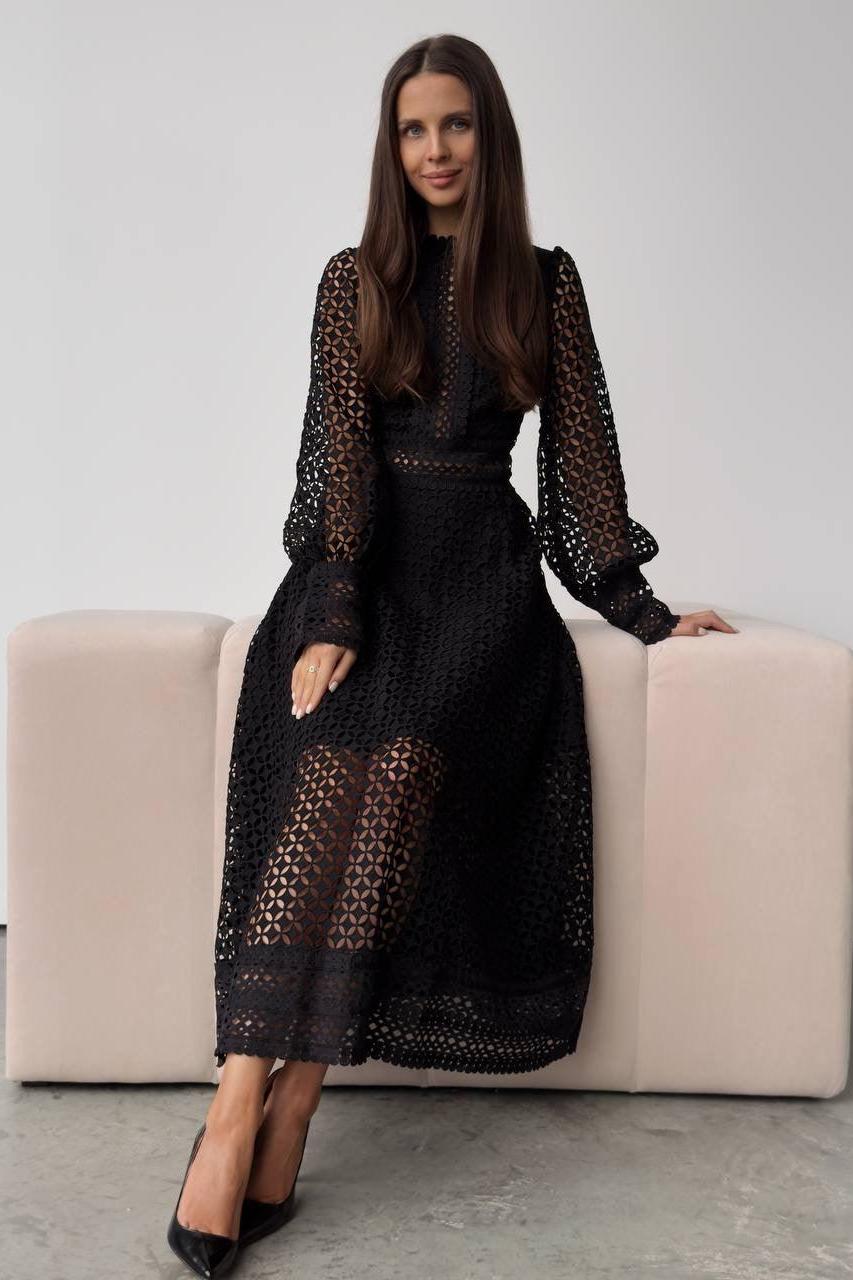 Solid Lace Lantern Sleeve Midi Dress